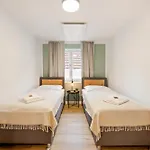 Charmoehr Homes