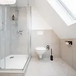 דירה Charmoehr Homes