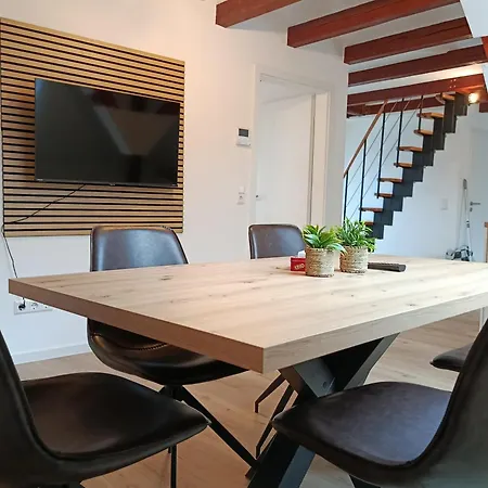 Charmoehr Homes Апартаменты *